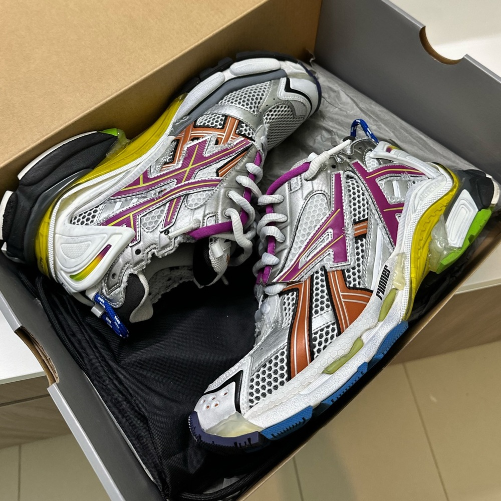 Balenciaga Runner Sneaker (Multi-Color) Size 42 Men US 9 (Authentic)